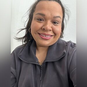 Meet your Posher, Sara